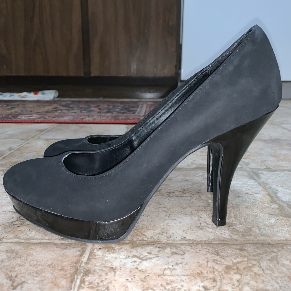 Black heels